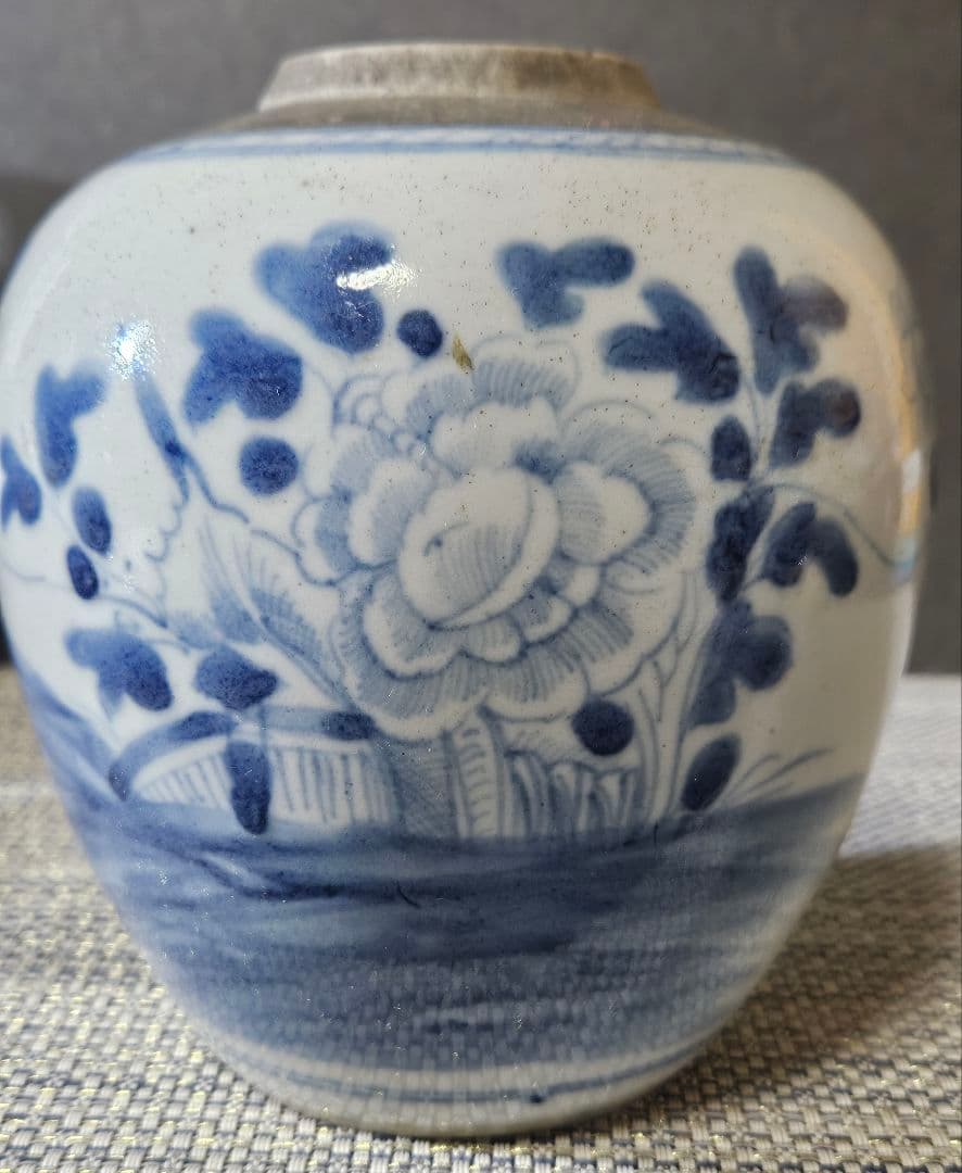中国古陶磁器　清代　清朝　青華　古染付 草花の図　茶壺　花入れ　茶道具　茶器