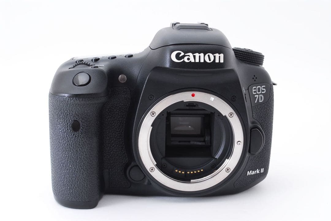 一眼レフカメラ Canon EOS 7D Mark II標準&望遠レンズセット