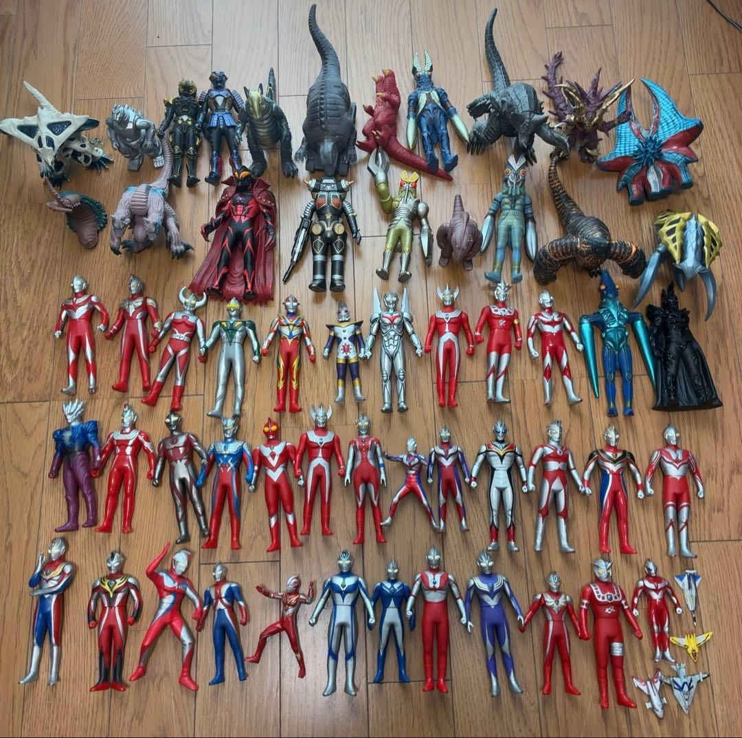 ウルトラマン　怪獣　フィギュア 60体＋α セット　ソフビ