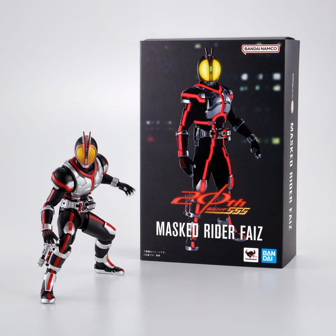 s.h.figuarts 真骨彫製法　仮面ライダーファイズ　フィギュアーツ