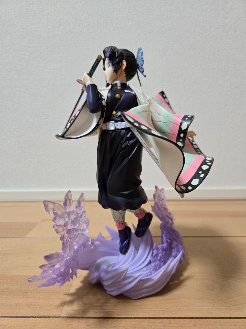 鬼滅の刃　ARTFX J　胡蝶しのぶ　フィギュア