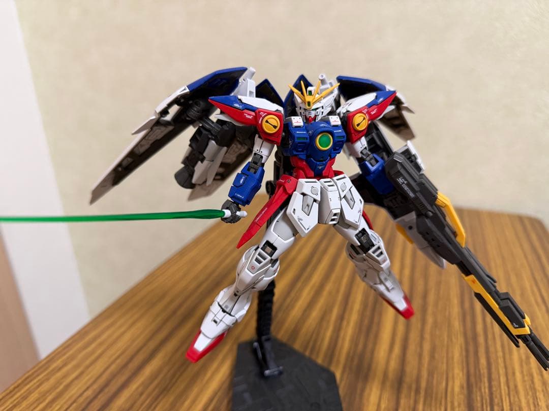 ネ*ル様 RG 1/144 ウイングガンダムゼロ 組立品 シール貼り付け・簡易塗