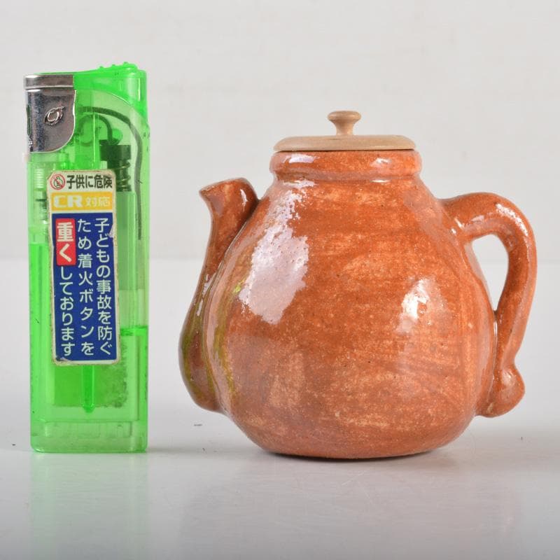 茶道具　赤楽　水滴　水注　在銘　共箱　V　6395