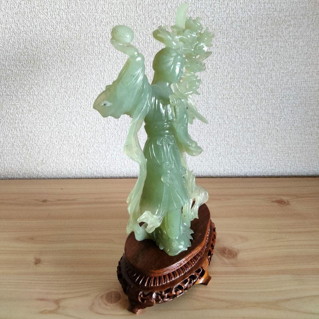 中国美術　古美術品　翡翠　天女　羽衣天女　立像　香港　置物　時代物　縁起物　唐物