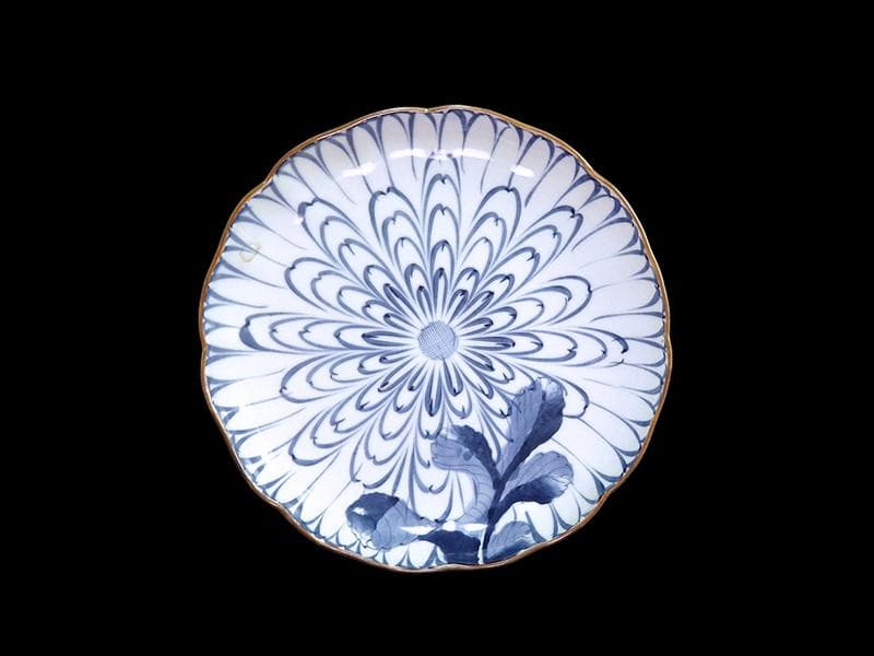 DAj 古伊万里　染付　菊花紋様の図　７寸皿