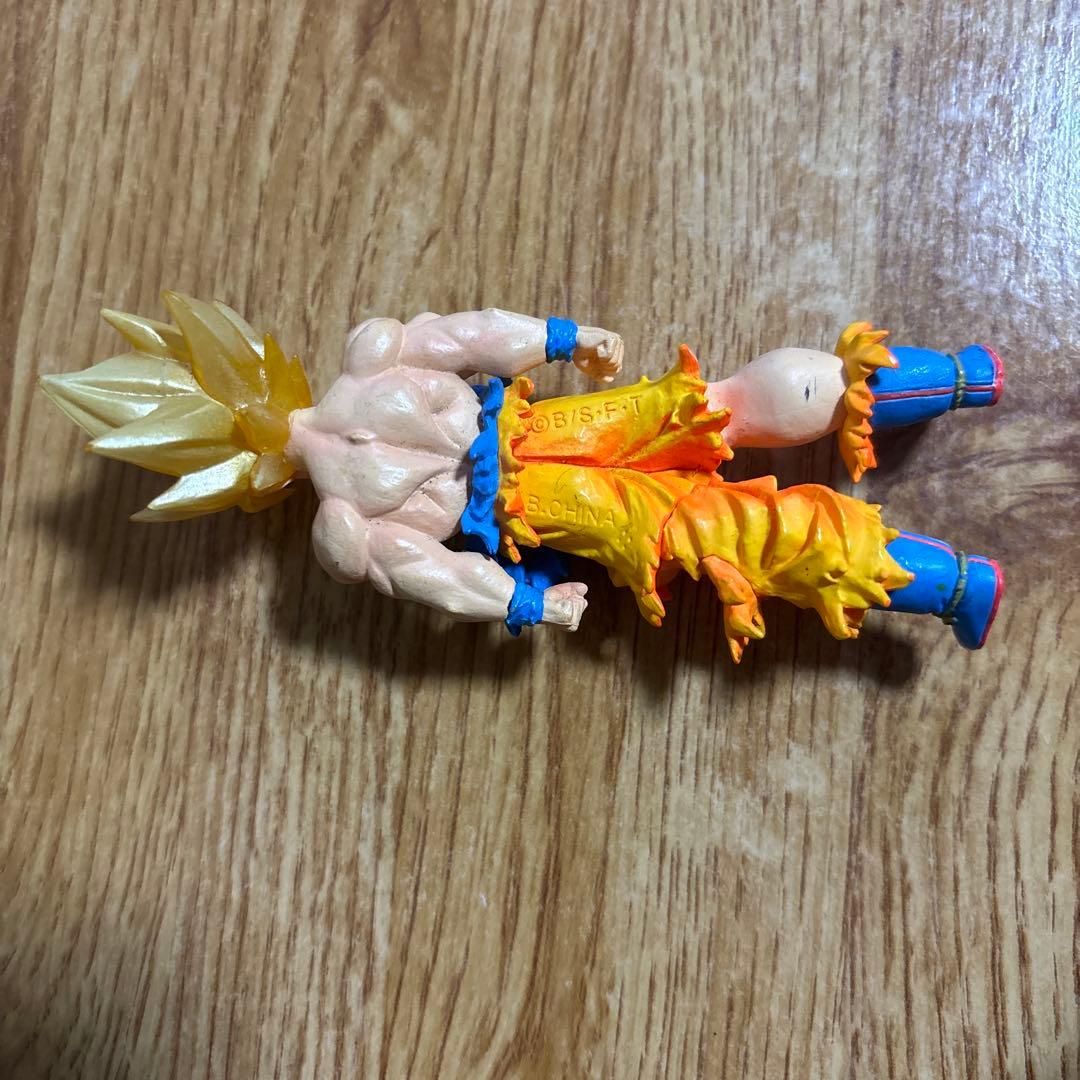ドラゴンボール　フィギュア　孫悟空(超サイヤ人)