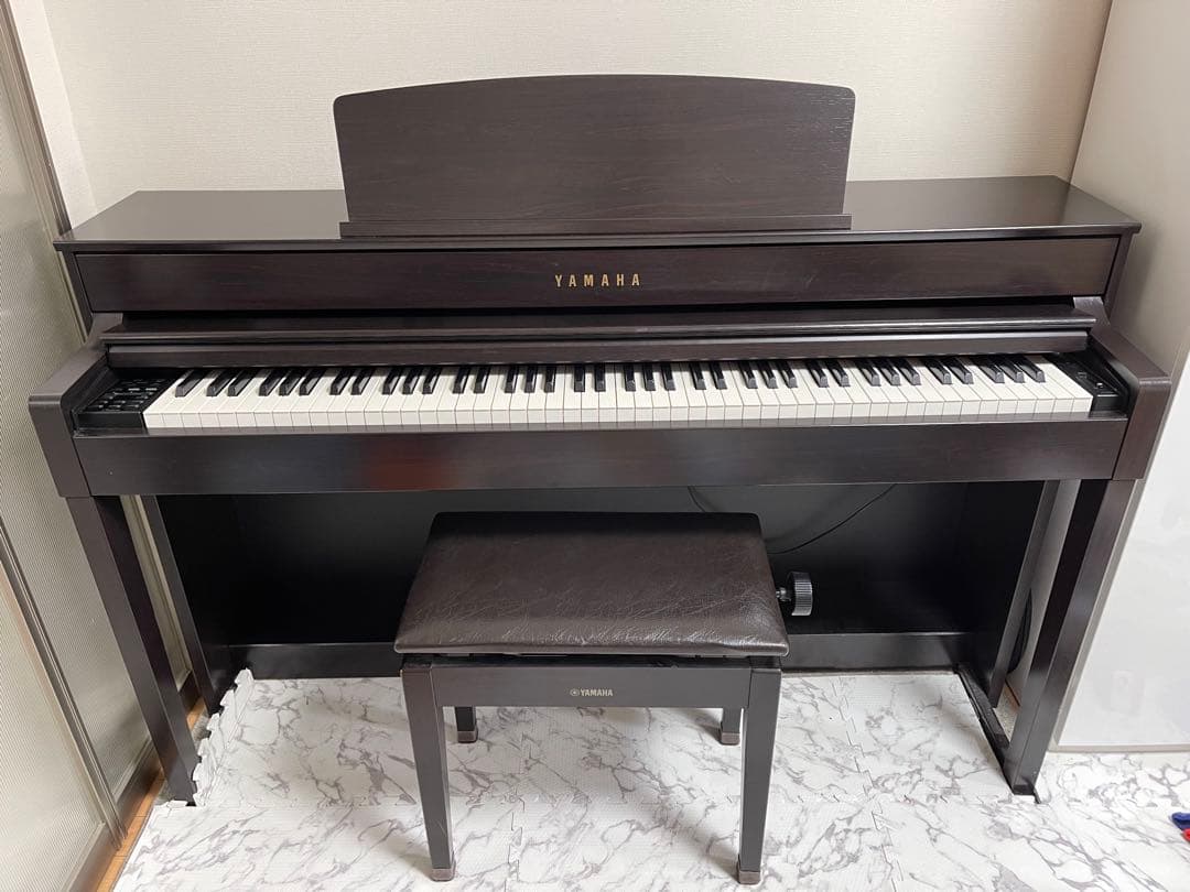 YAMAHA 電子ピアノ 2017年 CLP-575R黒 椅子付き