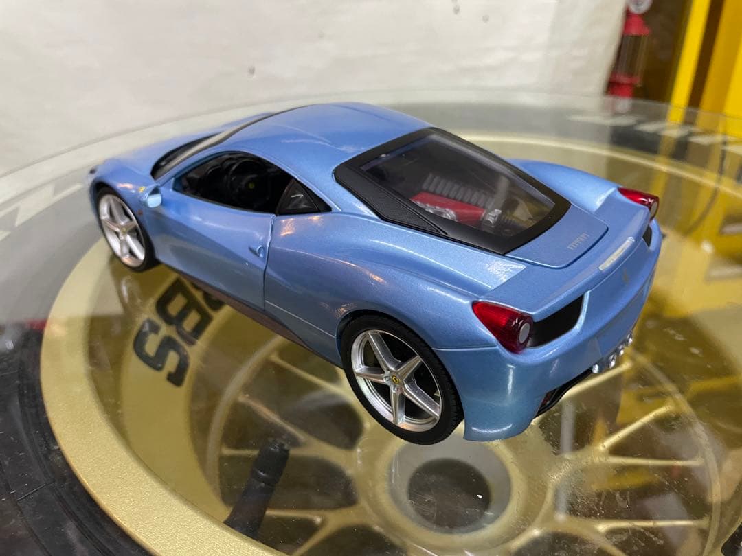 フェラーリ
