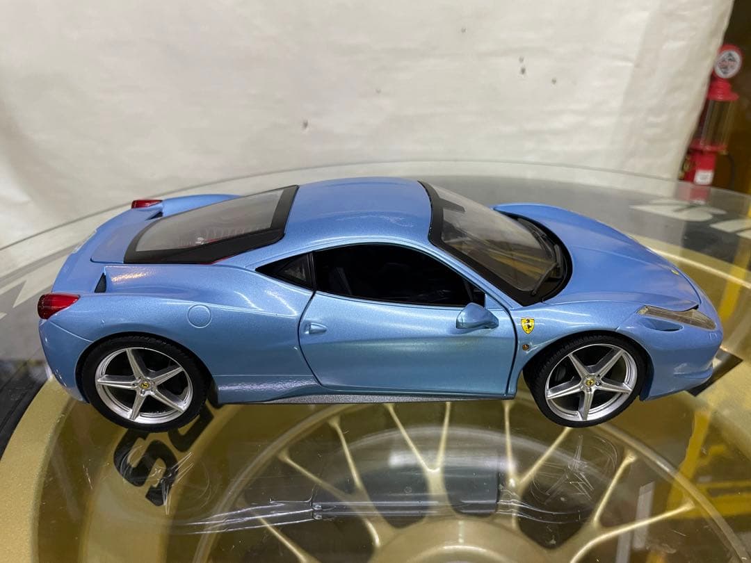 フェラーリ