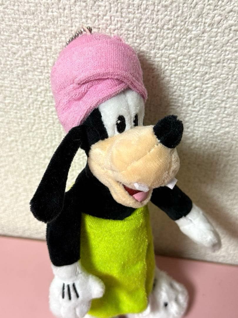ディズニー グーフィー ぬいぐるみキーホルダー バスタオル うさぎスリッパ