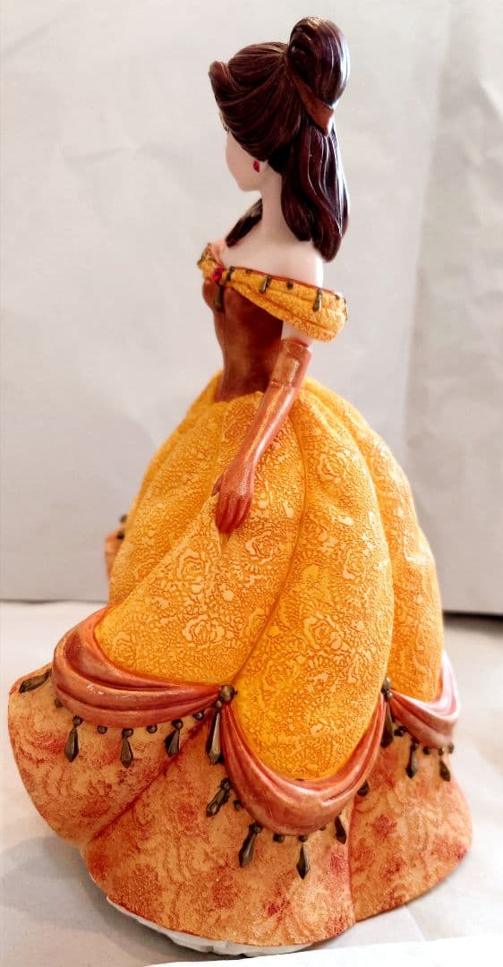ディズニー ショーケース ベル 美女と野獣 Belle Disney 希少品