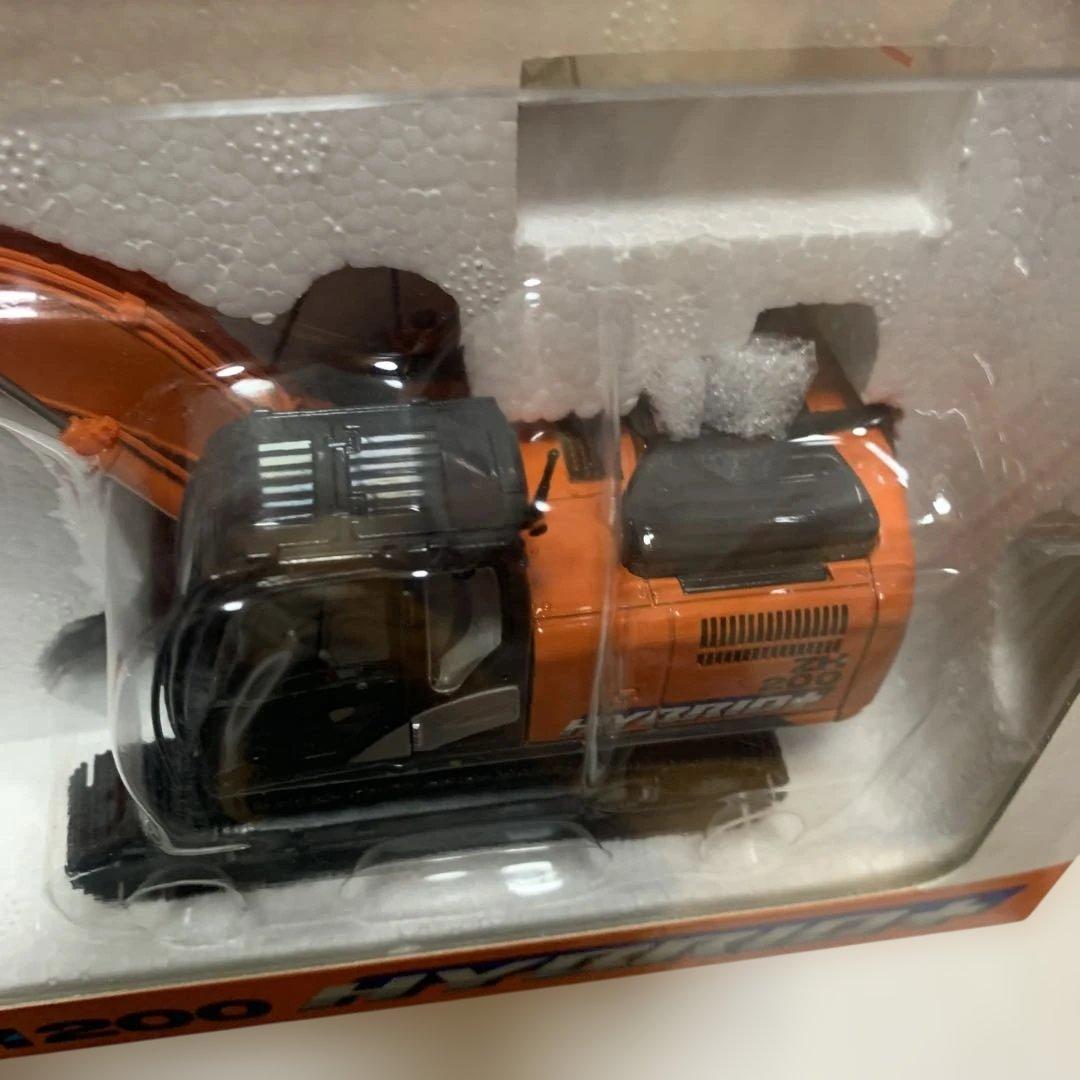 日立建機 ZAXIS200HYBRID＋　 1/50 ダイキャスト模型　未開封