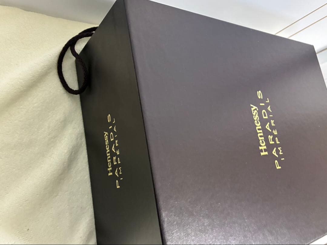 Hennessy パラディ アンペリアル 700ml 木箱・冊子付 完品 未開栓