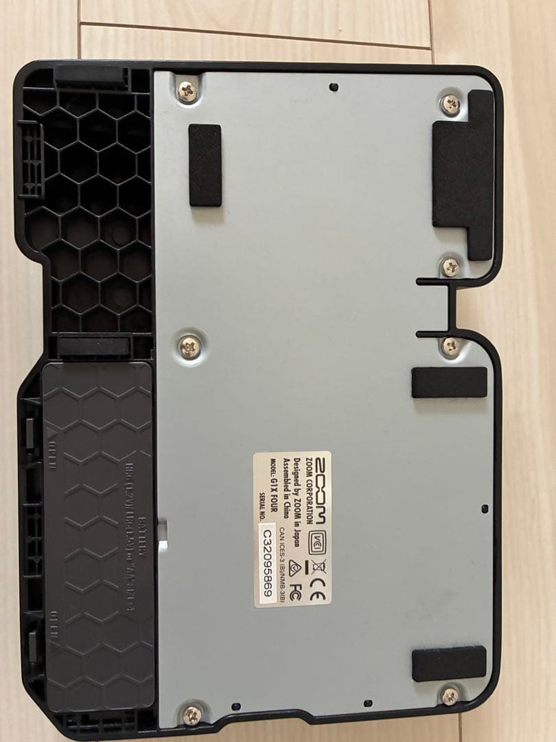 【極美品】ZOOM G1X FOUR