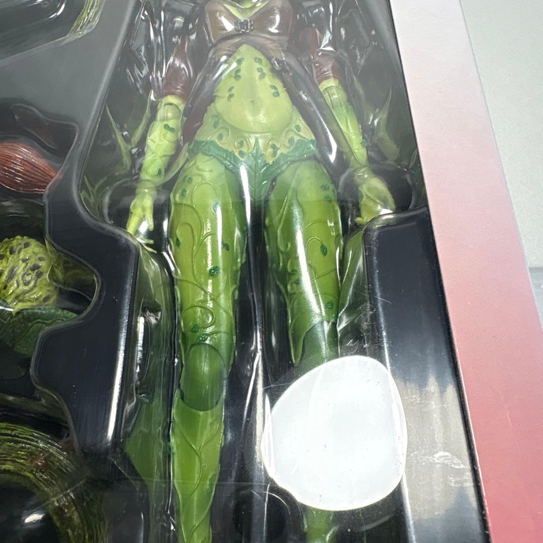 貴重品未開封PLAY ARTS改プレイアーツ改バットマン　ポイズンアイビー