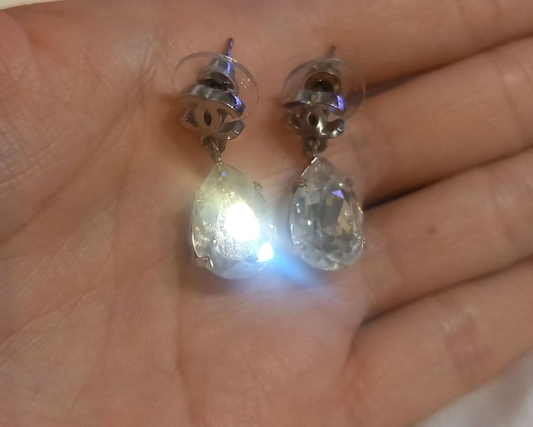 CHANELピアス