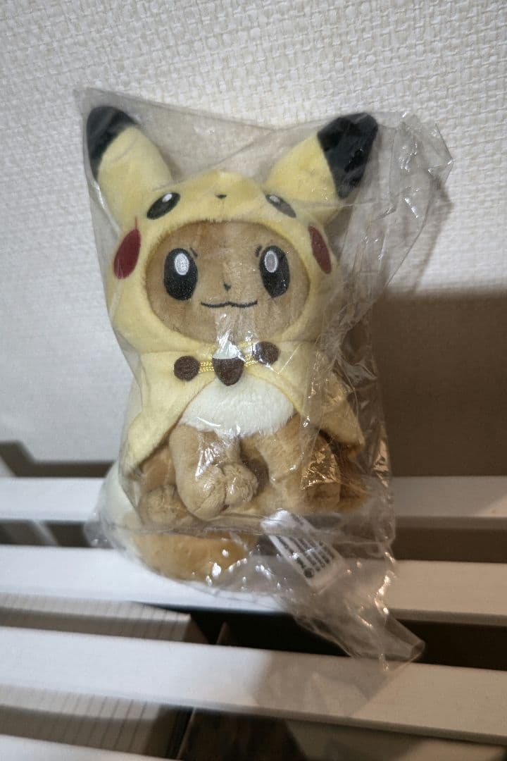 ポケモン Fan of Pikachu ＆ eievui ポンチョ シリーズ