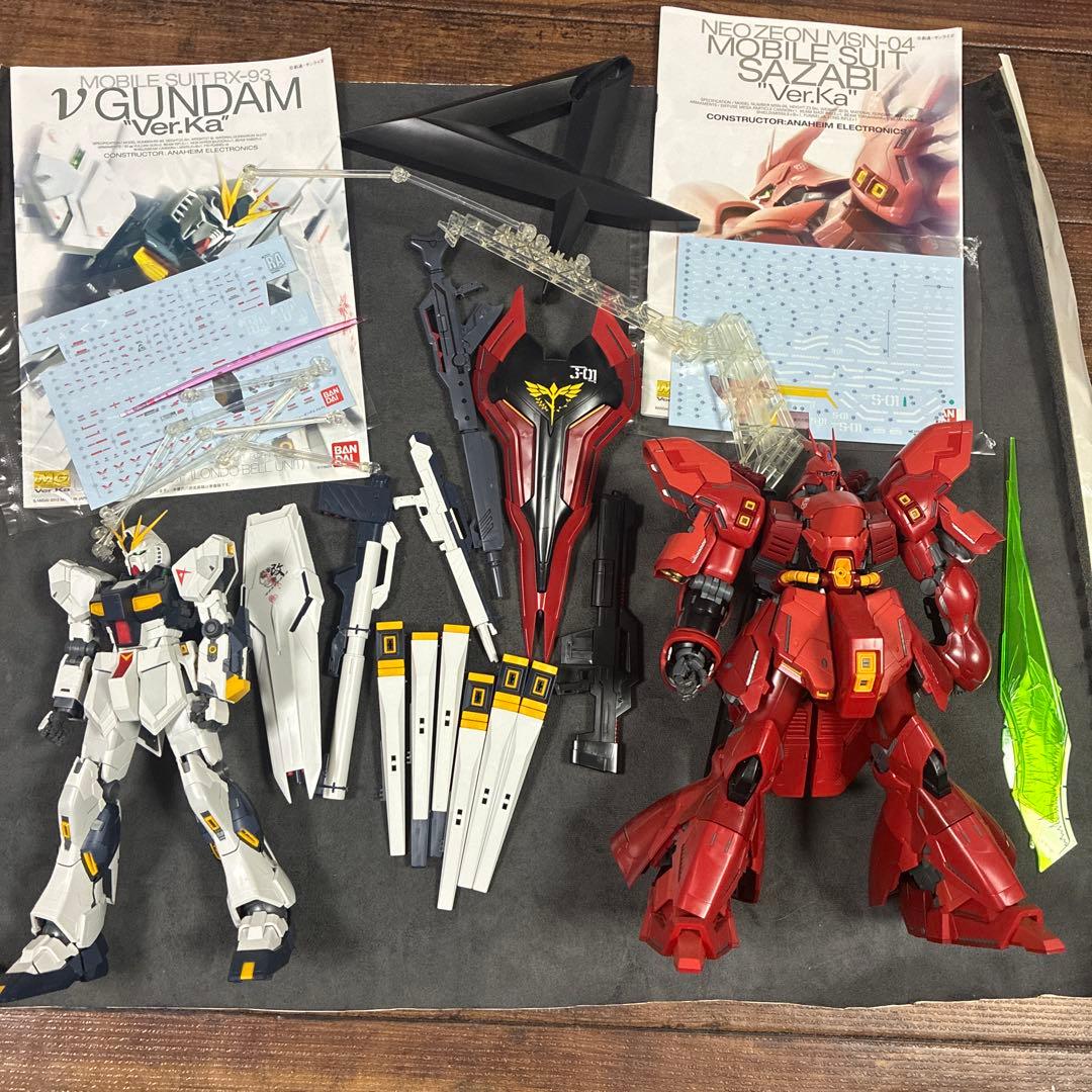 ガンプラ（説明書付き）ジャンク品　MGνガンダム+サザビー　ver.Ka セット
