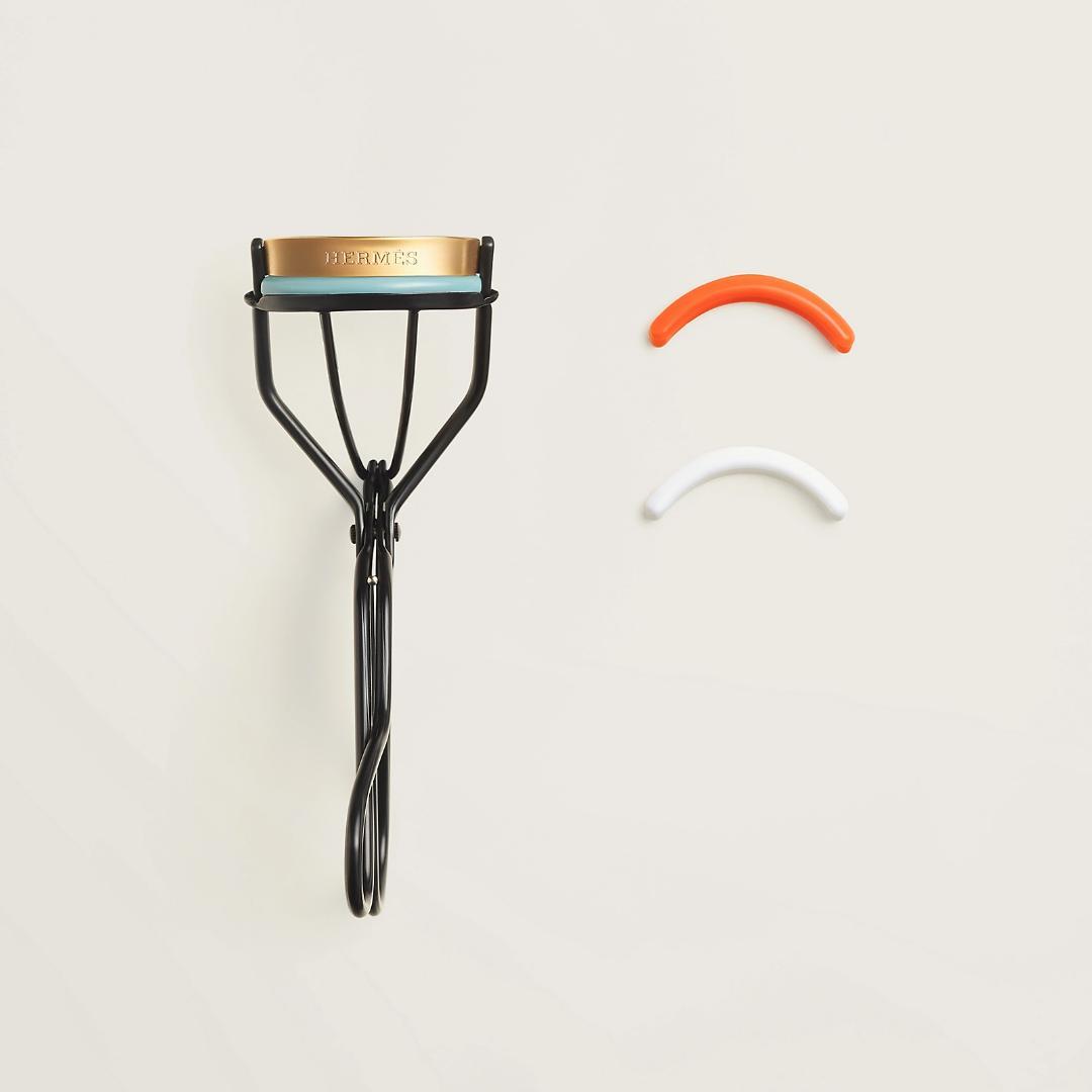 エルメス　ビューラー TRAIT D'HERMES LE COURBURE