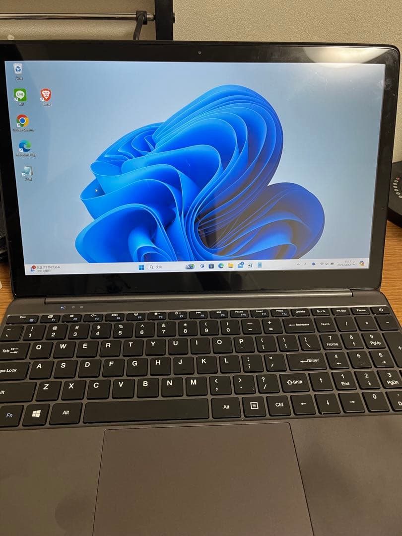 ノートパソコン BMAX X15