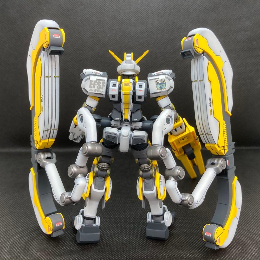 ガンプラHG1/144 アトラスガンダム全塗装完成品