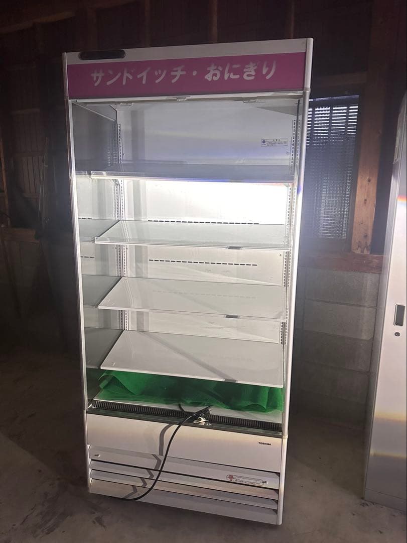 ショーケース