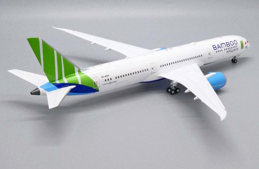バンブーエアウェイズ 787-9 VN-A829 1/200