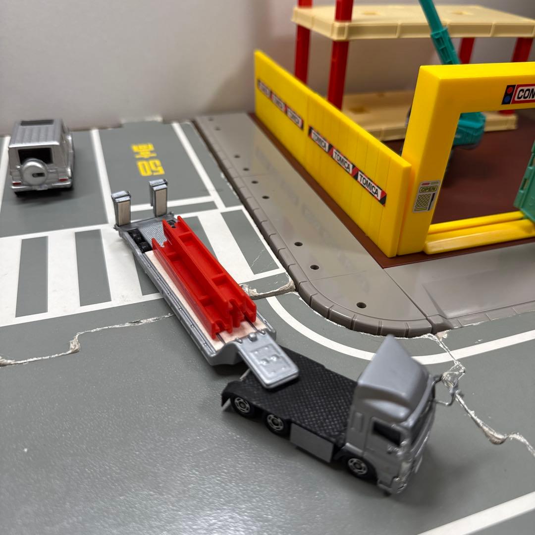 トミカ改造低床トレーラー