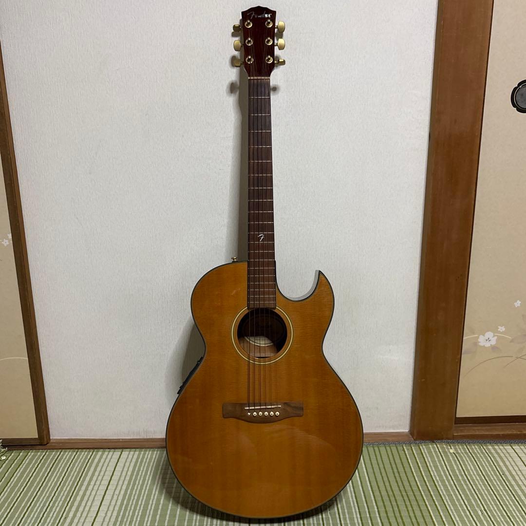 FENDER GDC-200SCE YUI使用モデル エレアコ ギター　アコギ