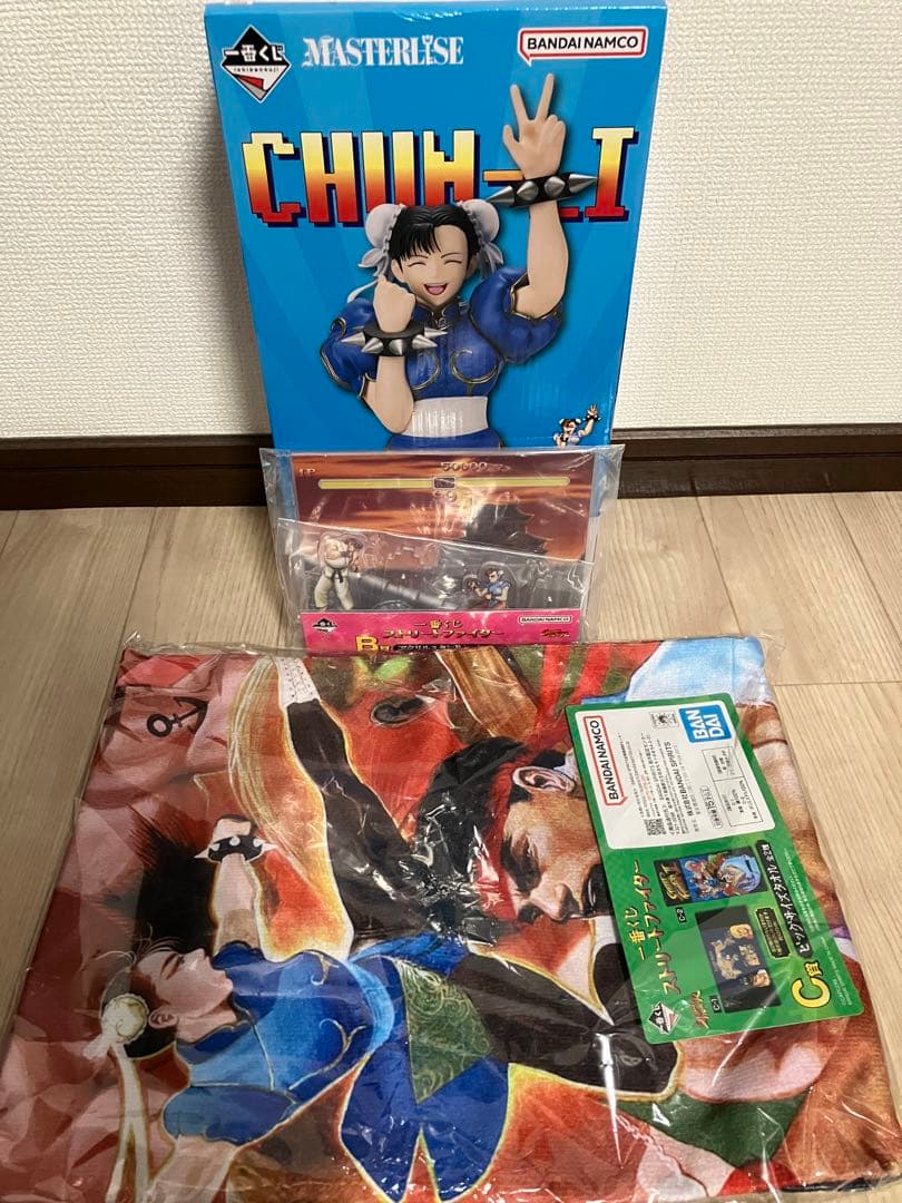 一番くじ　ストリートファイター　春麗　フィギュア　アクスタ　タオル
