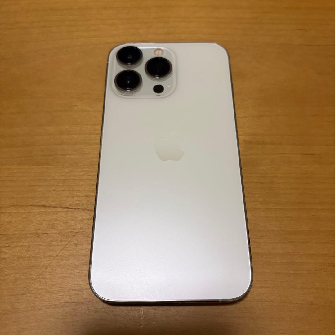 Apple iPhone 13 Pro ホワイト 本体のみ　SIMフリー