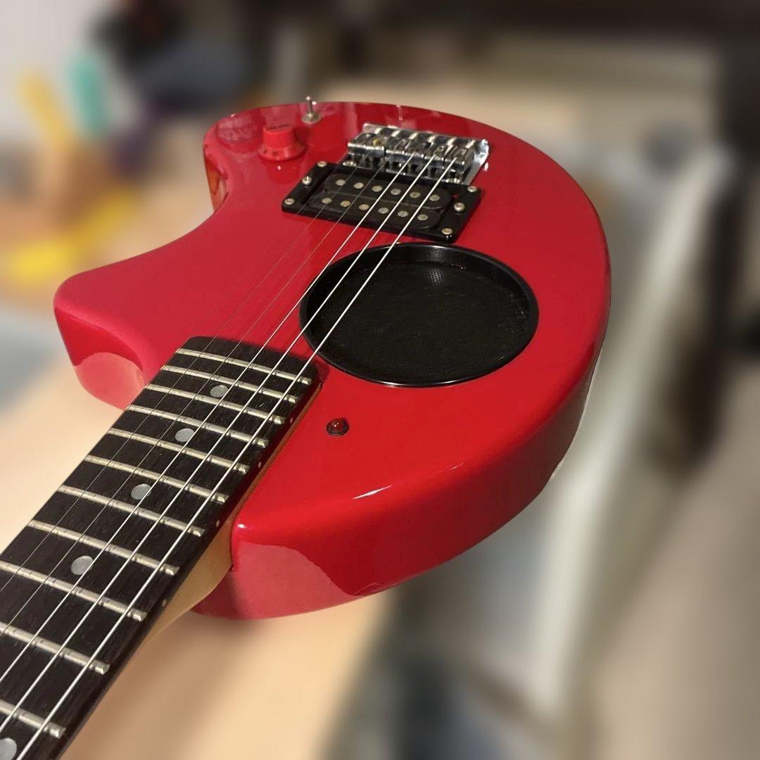 Fernandes zo-3 赤