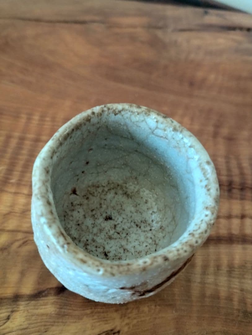 値下げしました　加藤芳比古　志野ぐい呑です。