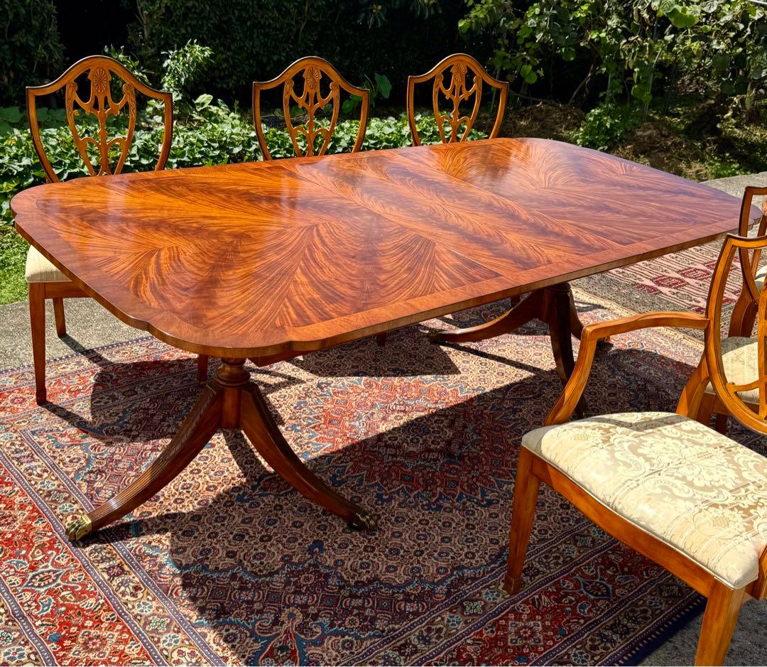 Trust Daneshドレクセル DREXEL 最高級ダイニングテーブル