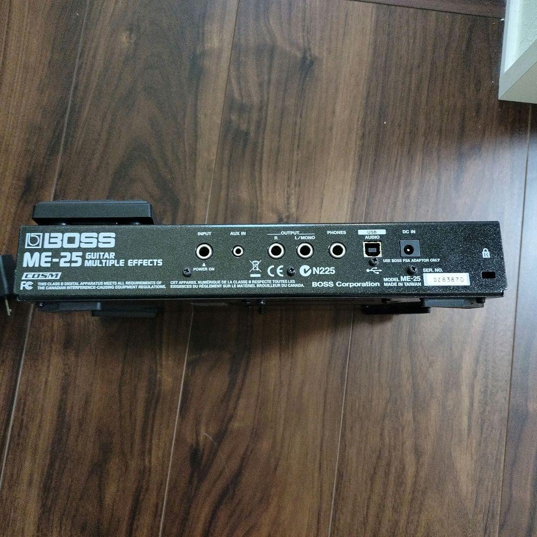 BOSS ME-25 ギターマルチエフェクター ＡＣアダプター付き 通電確認済み