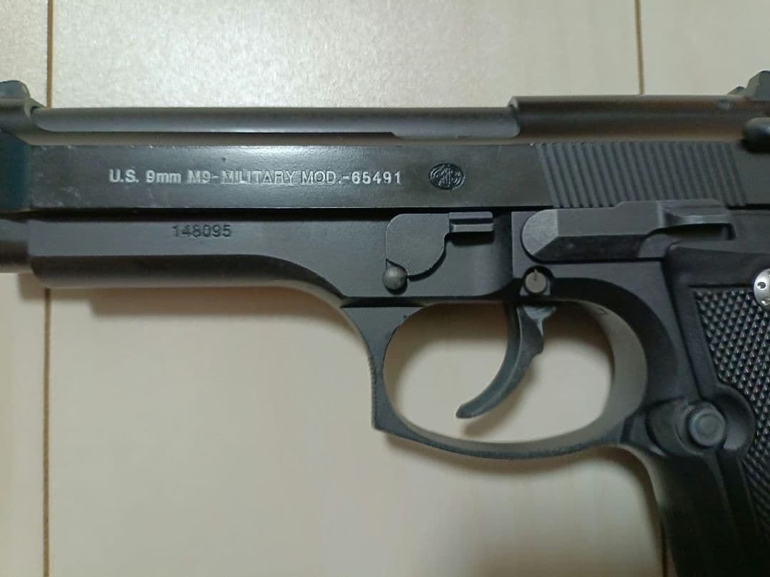 【中古品】東京マルイ ガスガン「U.S. M9ピストル」（星型スクリュー）」