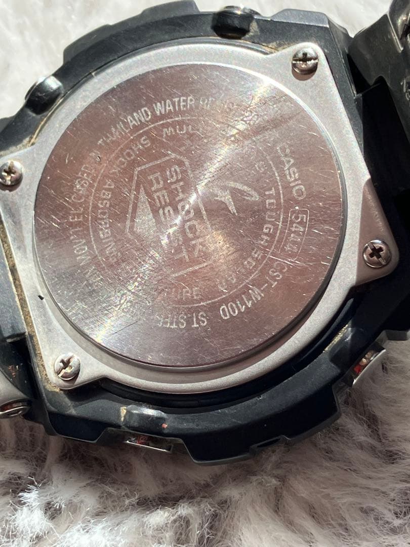 【カッコイイ】G-SHOCK GST-W110D-1A9JF ゴールド/ブラック