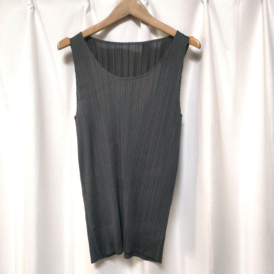 【美品】PLEATS PLEASE イッセイミヤケ 総プリーツ タンクトップ