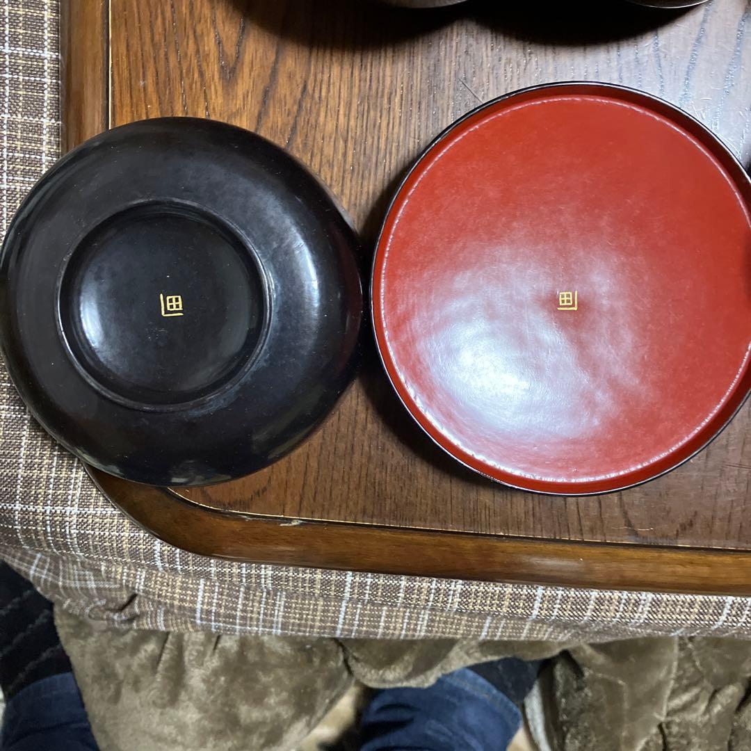 お椀のセット　推定明治　使用してるのか、未使用なのかは不明となります。