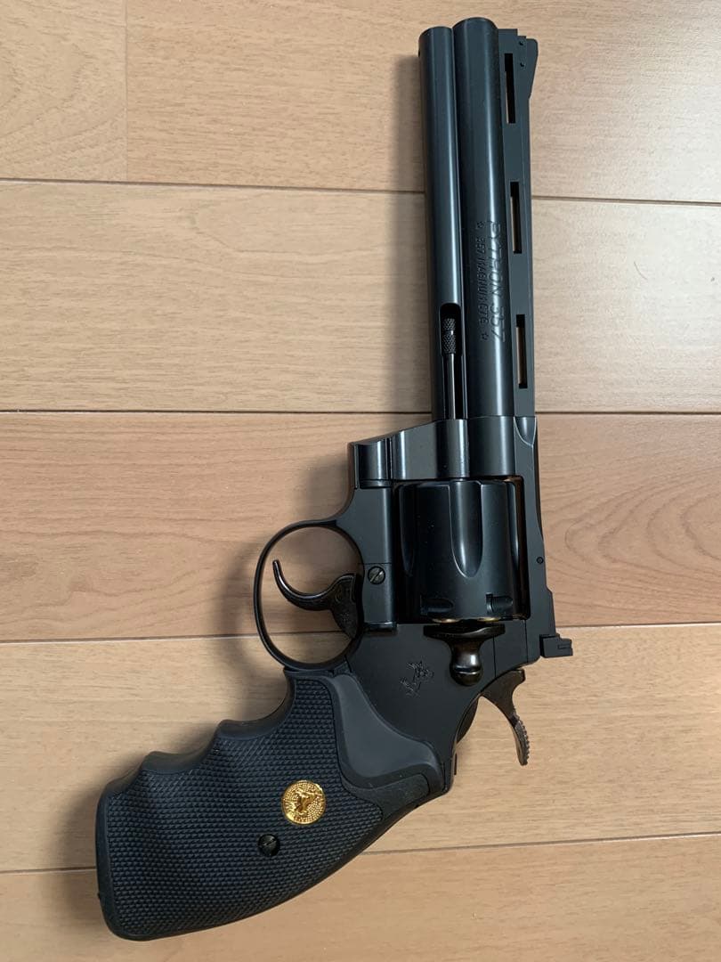 【美品】東京マルイ コルト パイソン .357 マグナム ガスリボルバー