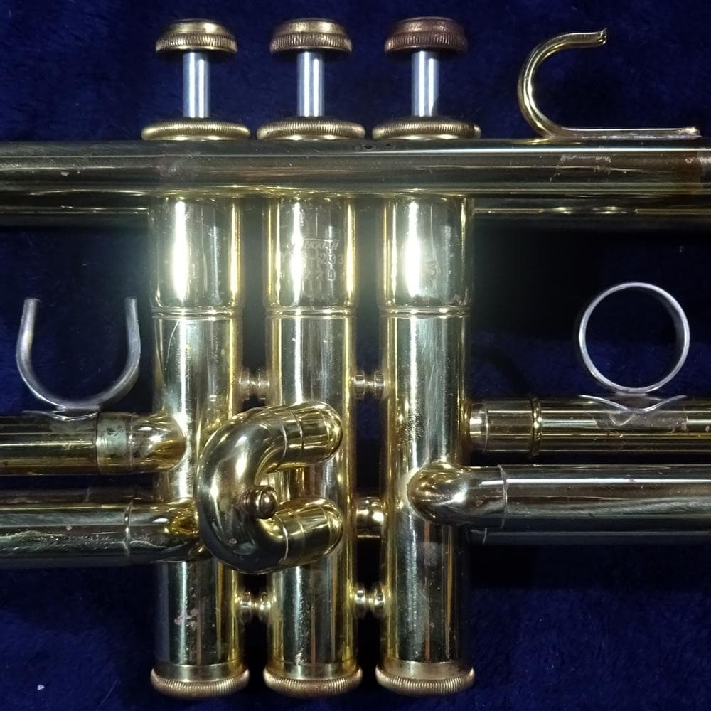 虎牙　YAMAHA YTR-233 リバースモデル 支柱追加