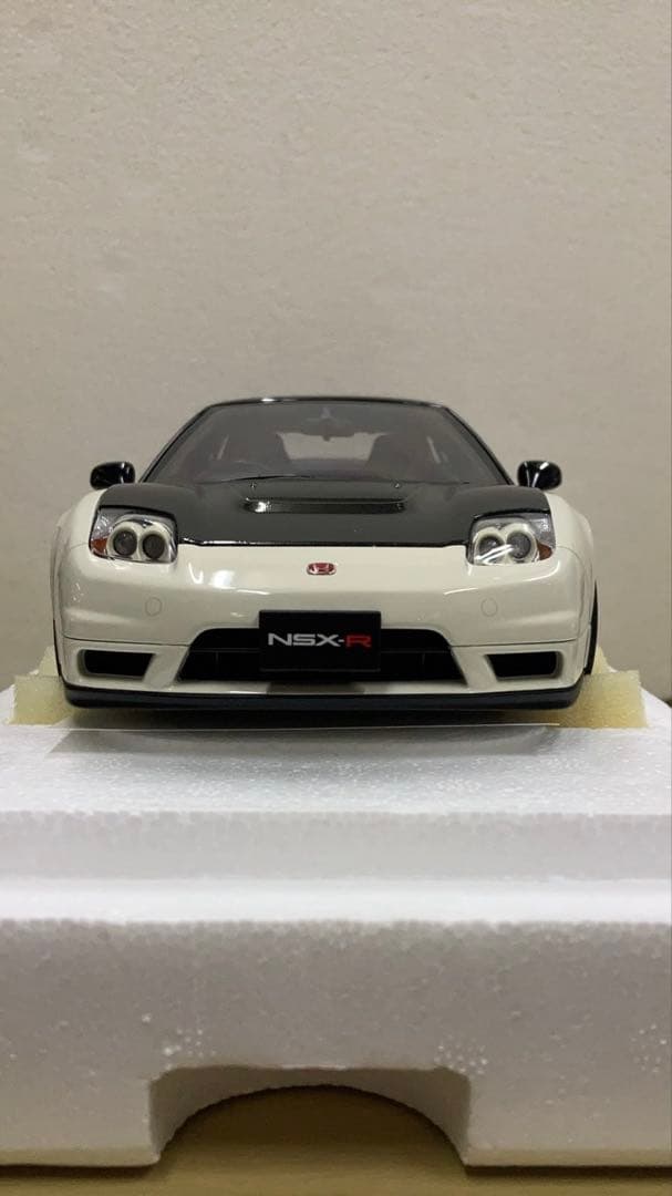 NSXタイプR 1/18