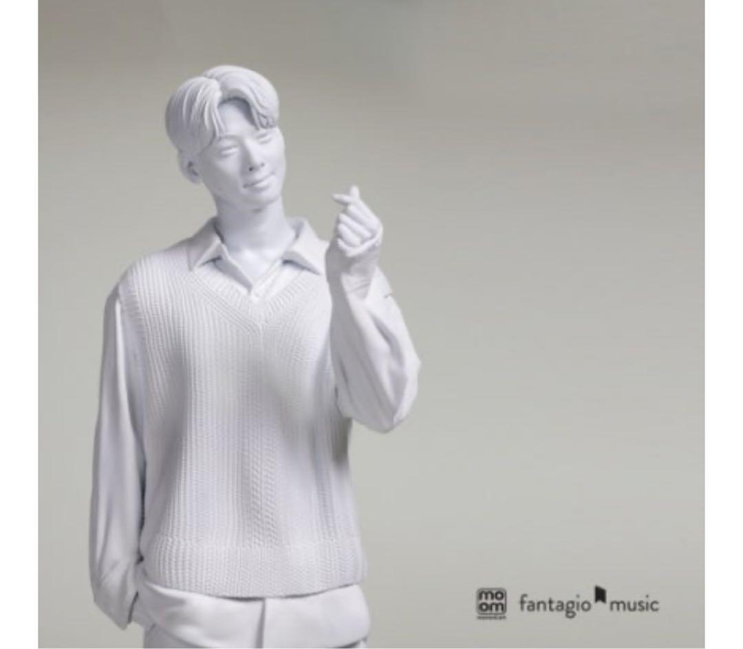【限定品】ASTRO チャウヌ ウヌ フィギュア