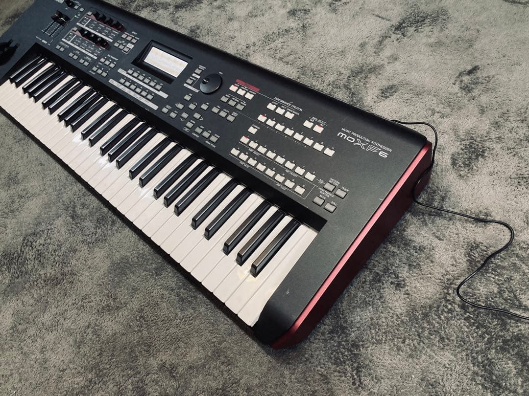 YAMAHA シンセサイザー MOXF6