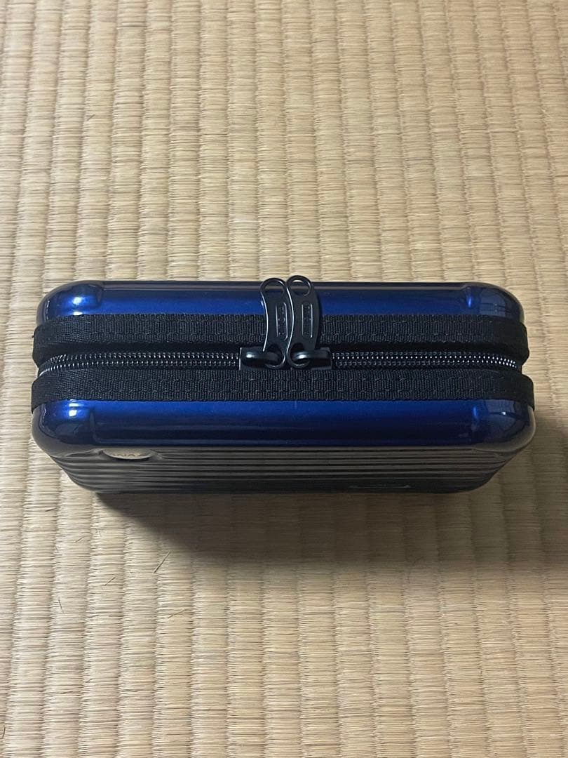 【希少】ANA リモワ ファーストクラス 旅行ポーチ 3個セット