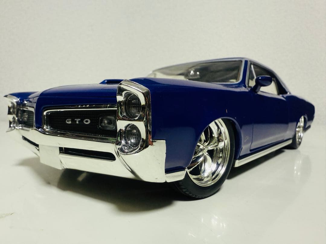 HWホットウィール/'66 Pontiacポンティアック GTO 1/18 絶版