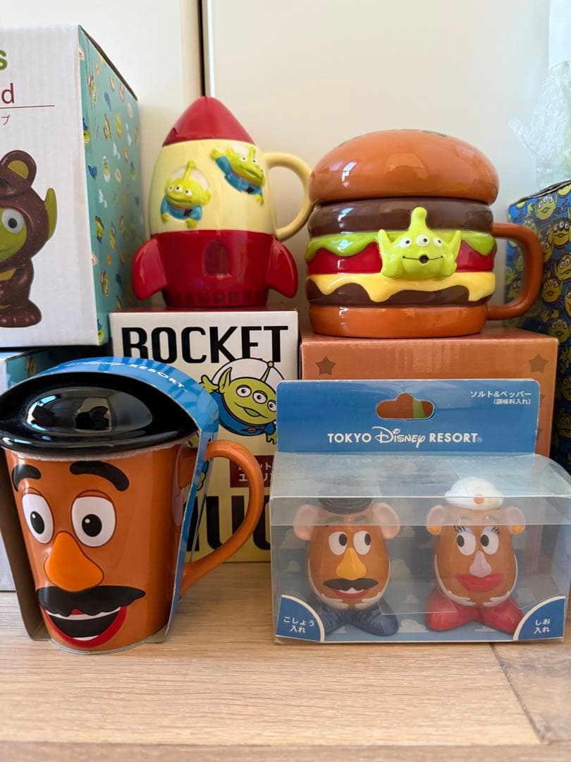 エイリアン マグカップセットとMr. Potato Head トイストーリー