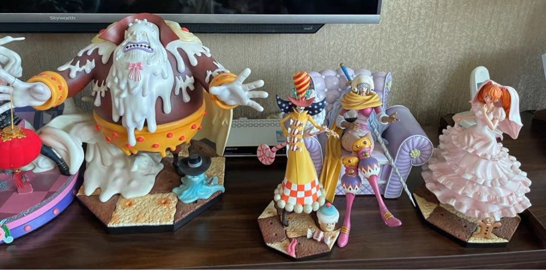 ONE PIECE シャーロット·プリン ガレージキット ガレキ スタチュー①