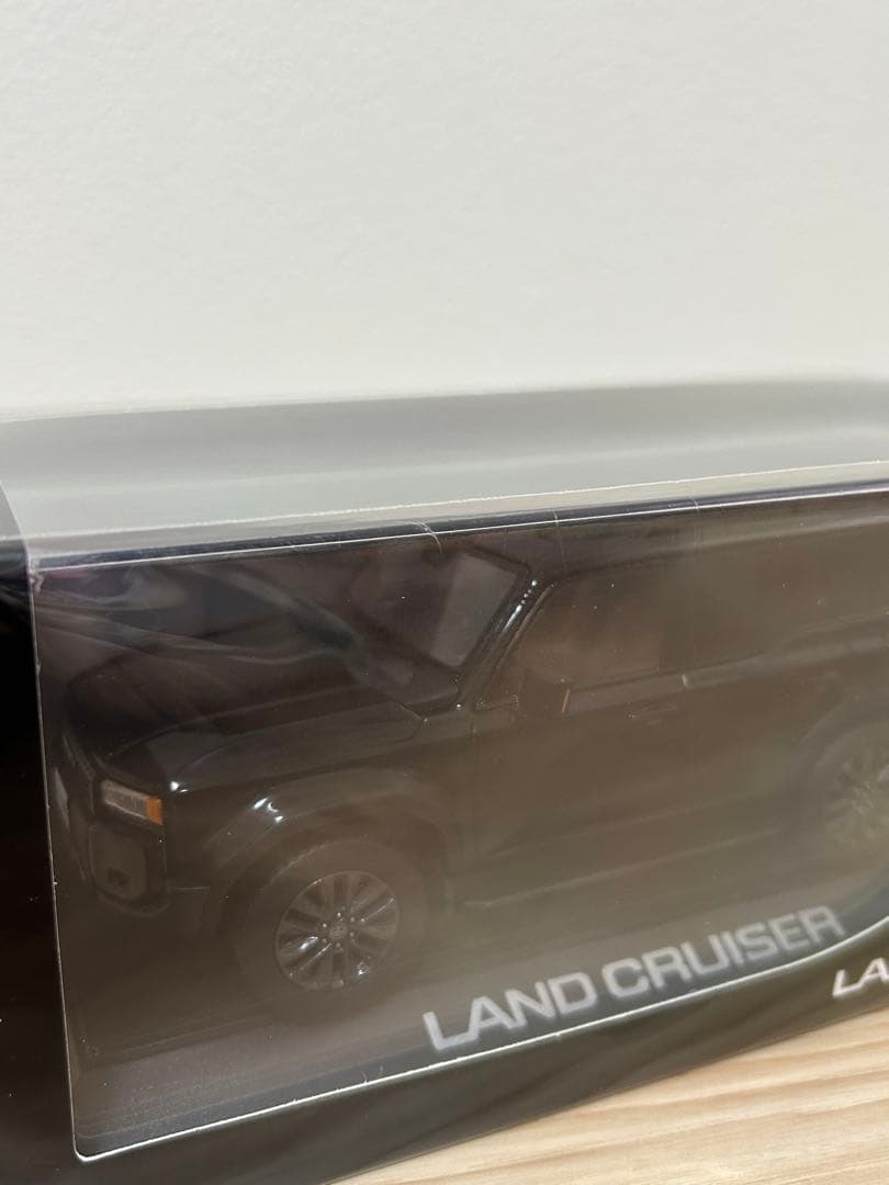ランドクルーザー250 ブラック　希少！！完全新品、未開封品！