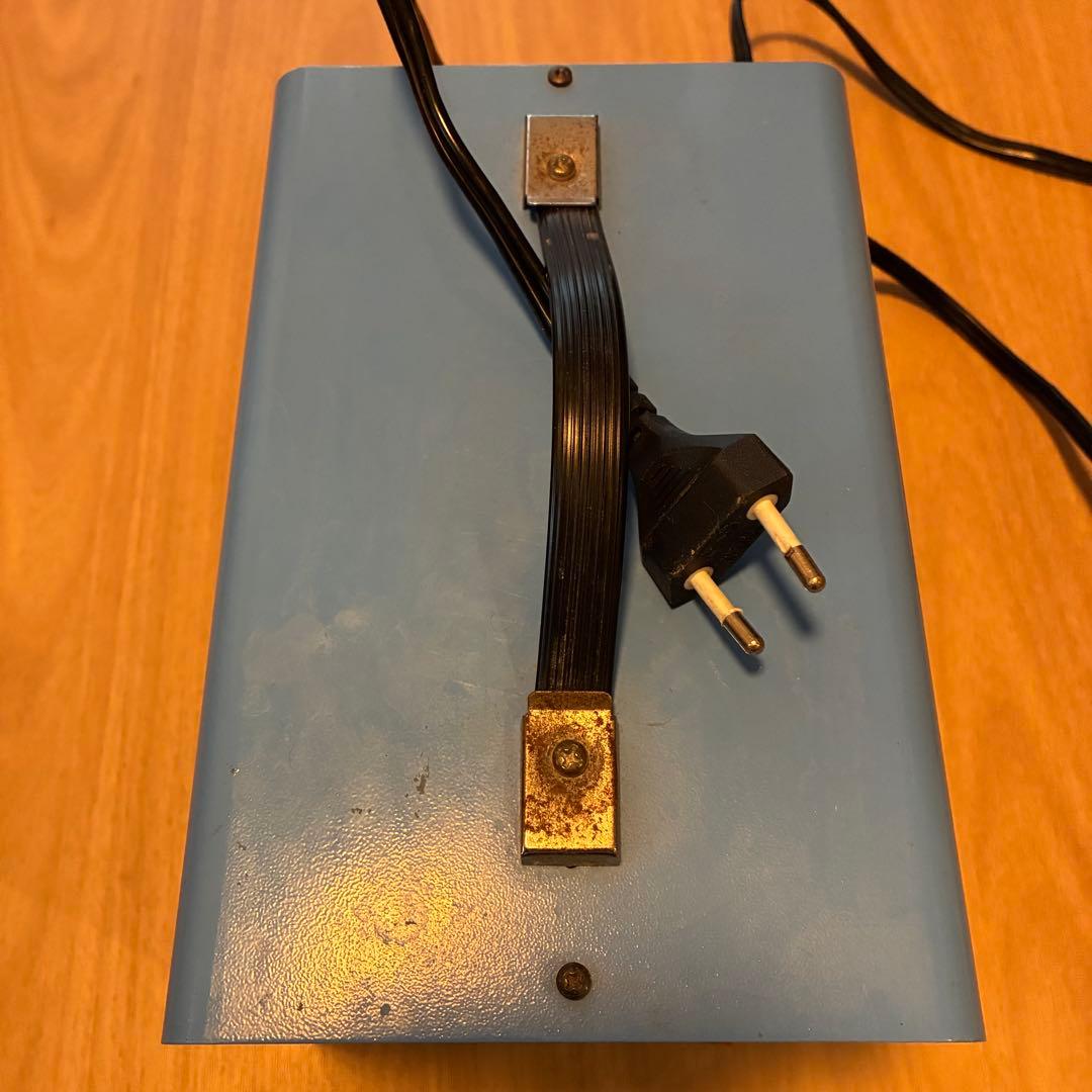 スワロー電機 変圧器AVR-1500E AC170-260V/1500W